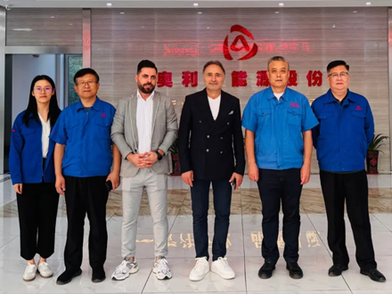 歐洲客戶來訪奧利凱：技術(shù)交流筑友誼，綠色能源共創(chuàng)新篇！